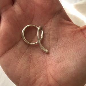 Tiffany &co Elsa perretti initial a pendant only